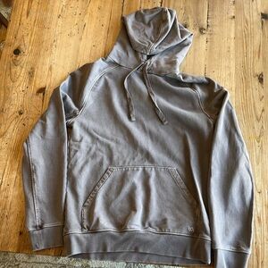 VRST Men’s hoodie, size small, heathered brown